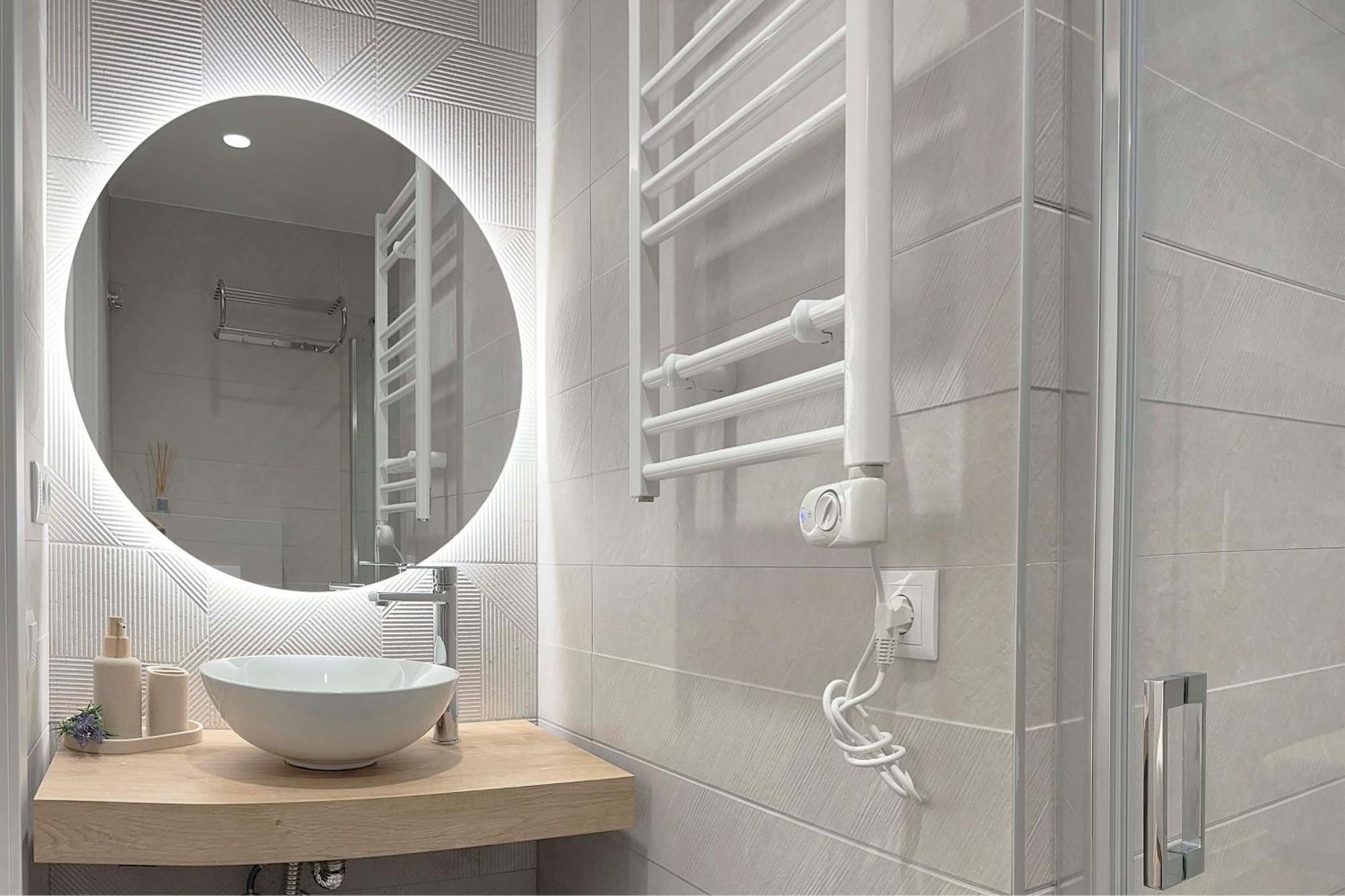 Boutique Plaza Catalonia Suites Cornella Cornellà de Llobregat Kamer foto
